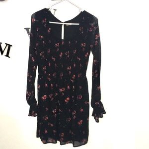 Hollister dress long sleeve size L